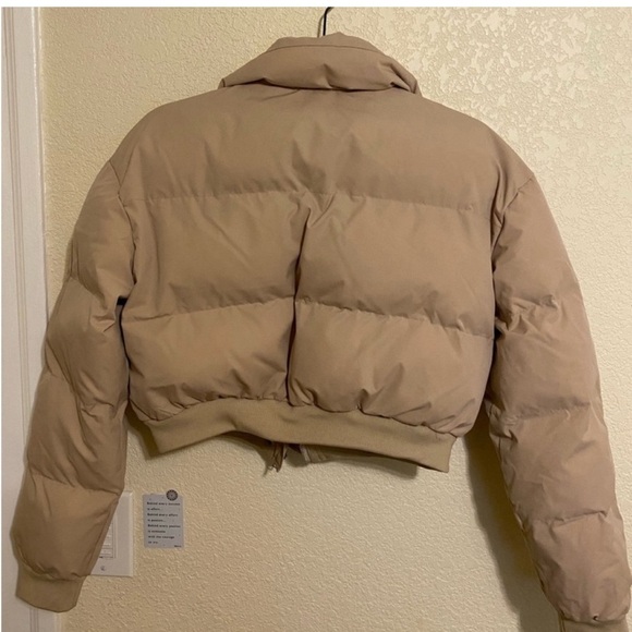 Princess Polly Cropped Puffer Jacket M/L - Picture 3 of 3